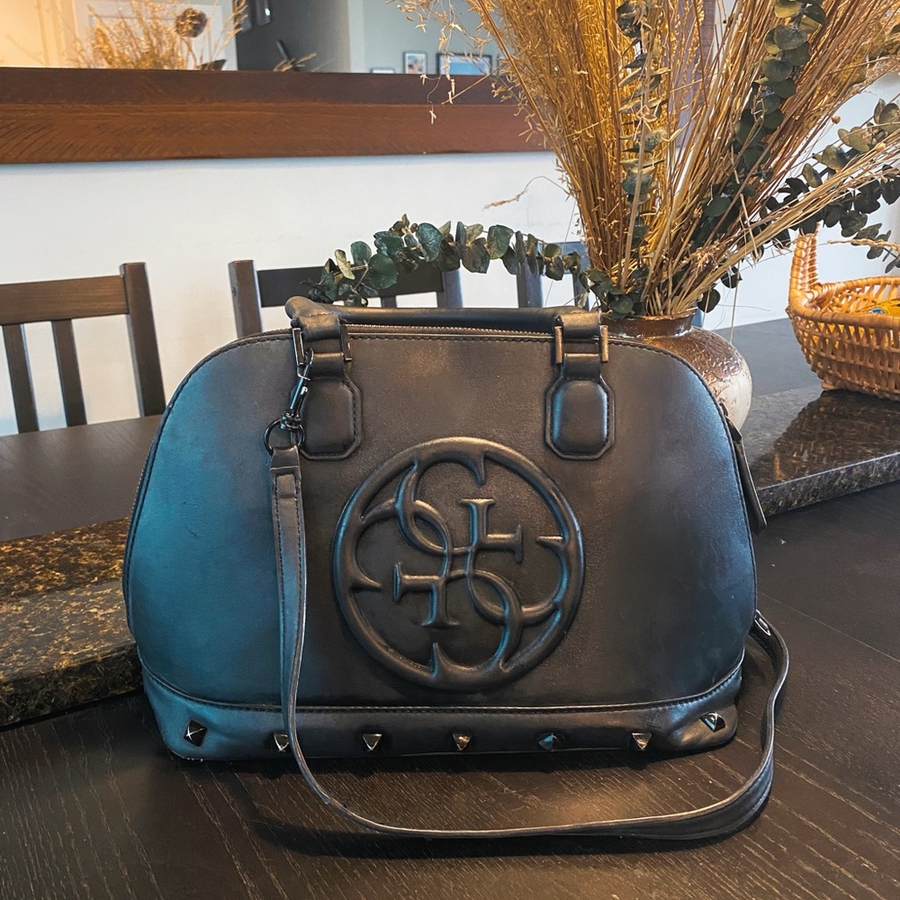 ▪️ Guess Leather Purse ▪️